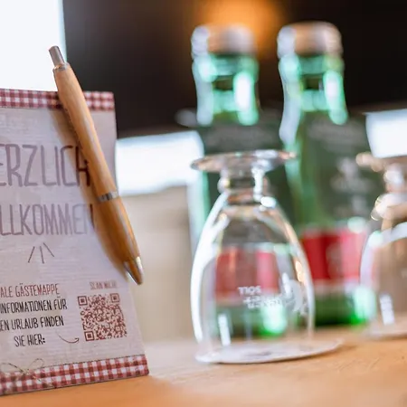 Restaurant Hexenalm فندق 4*