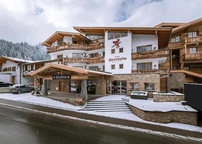 Hotell Restaurant Hexenalm 4*