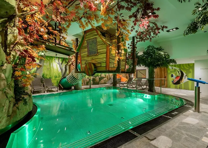 Hotell Restaurant Hexenalm 4*