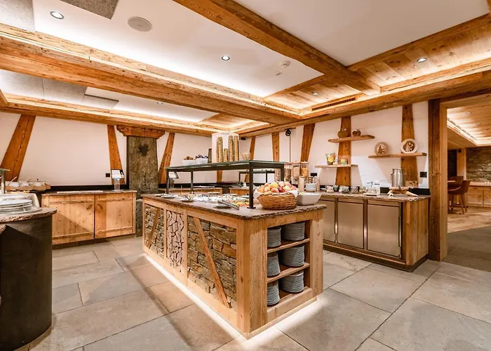 Hotel Restaurant Hexenalm 4*