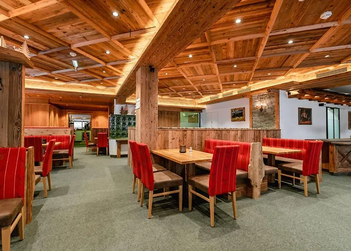 Hotell Restaurant Hexenalm 4*