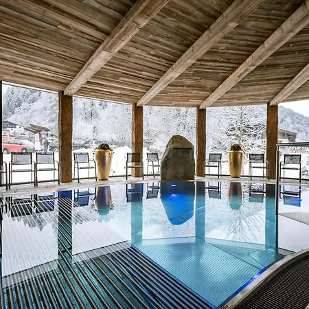 Restaurant Hexenalm 4* ゼル